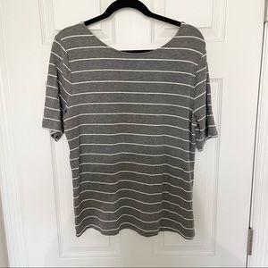 Grey and white striped tee